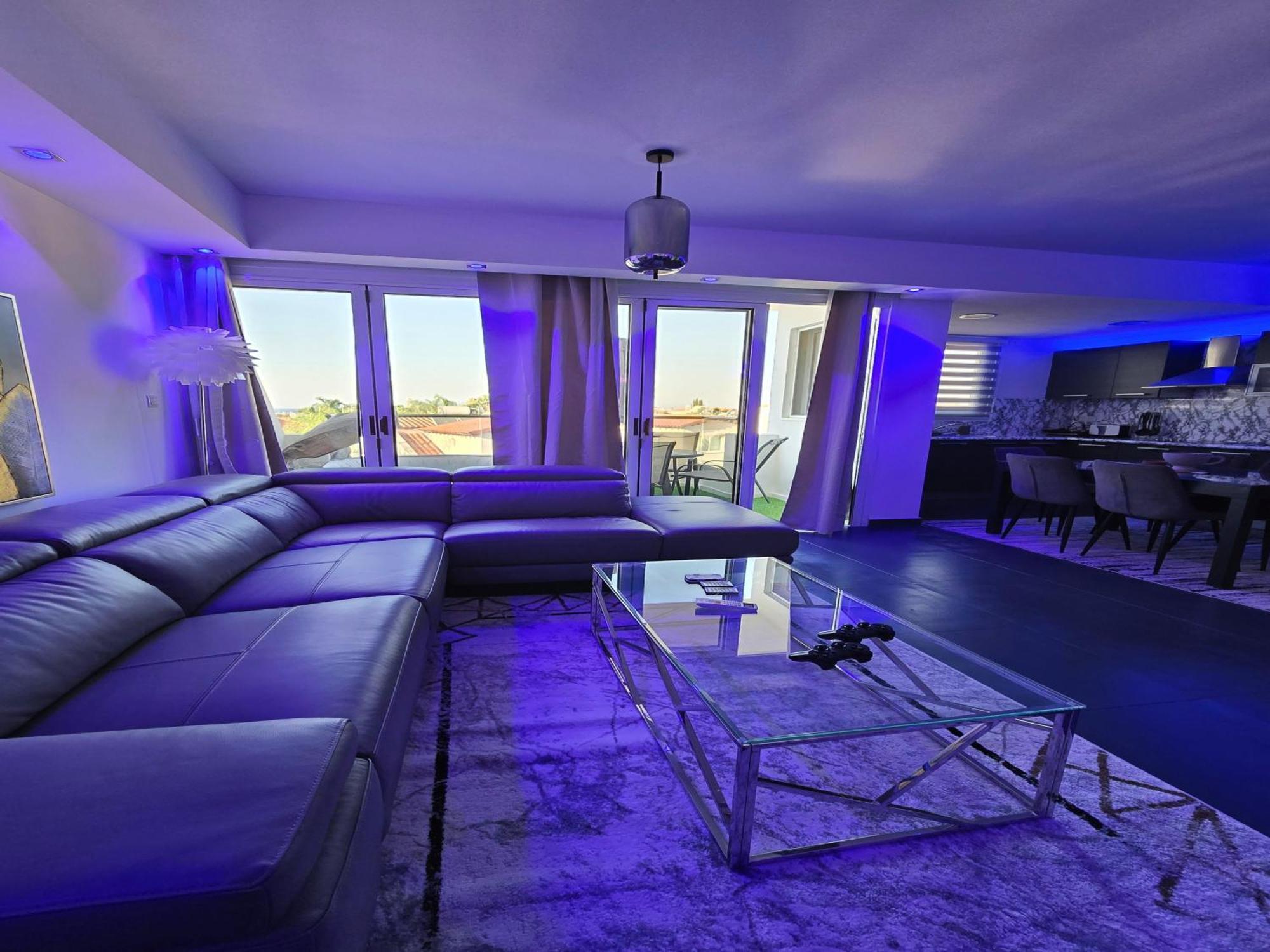 Golden Bay Deluxe Holiday Apartment Protaras Bagian luar foto