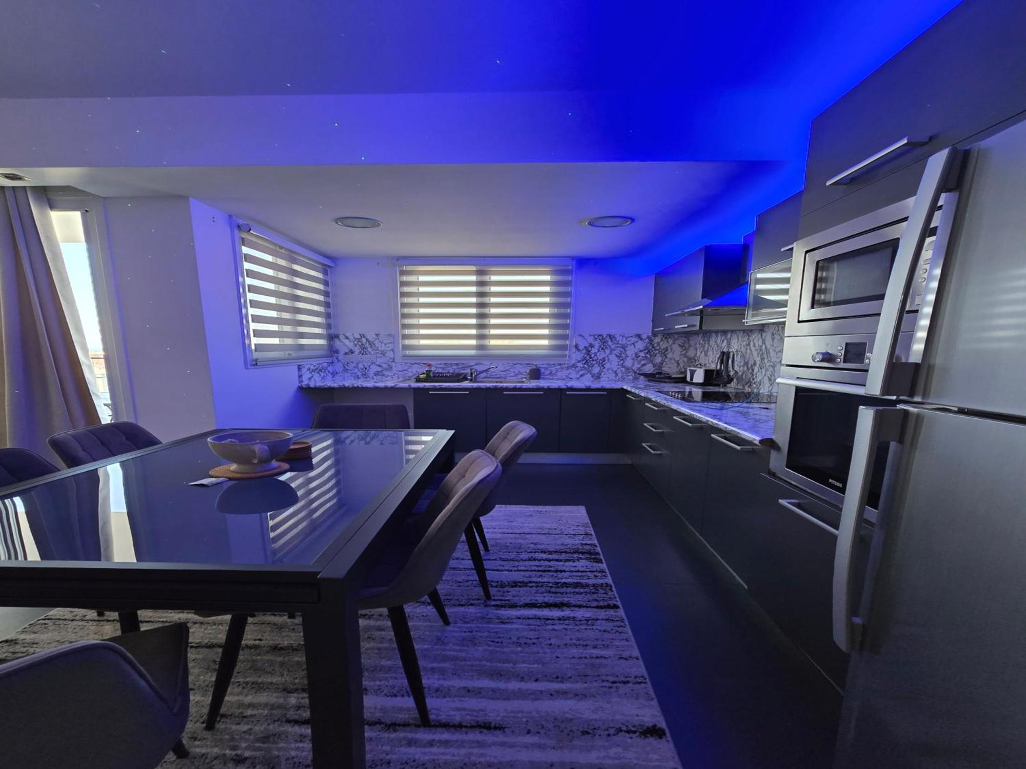Golden Bay Deluxe Holiday Apartment Protaras Bagian luar foto